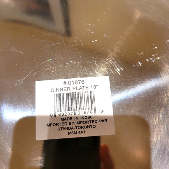 Stainless steel dinner plates. - Picture 3 of 7